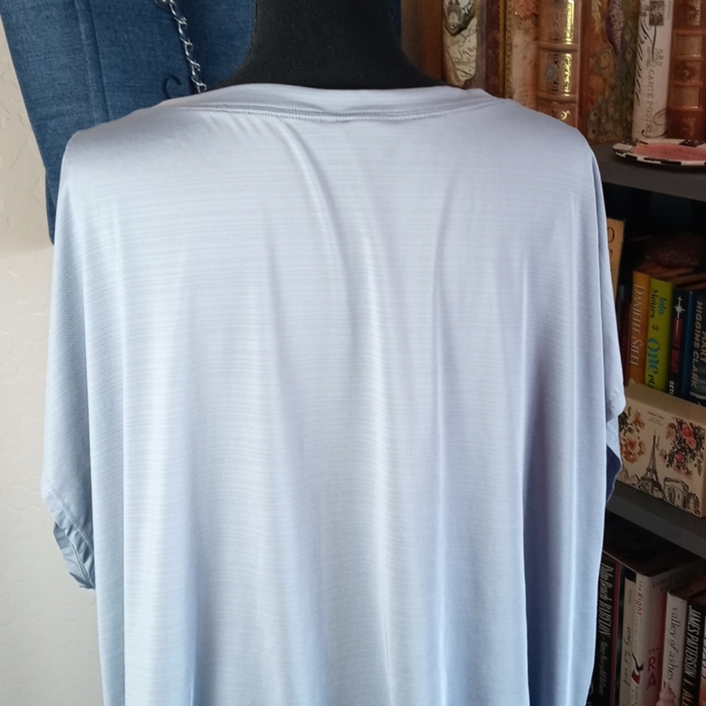 Fabletics Performance Tee Shirt - image 3